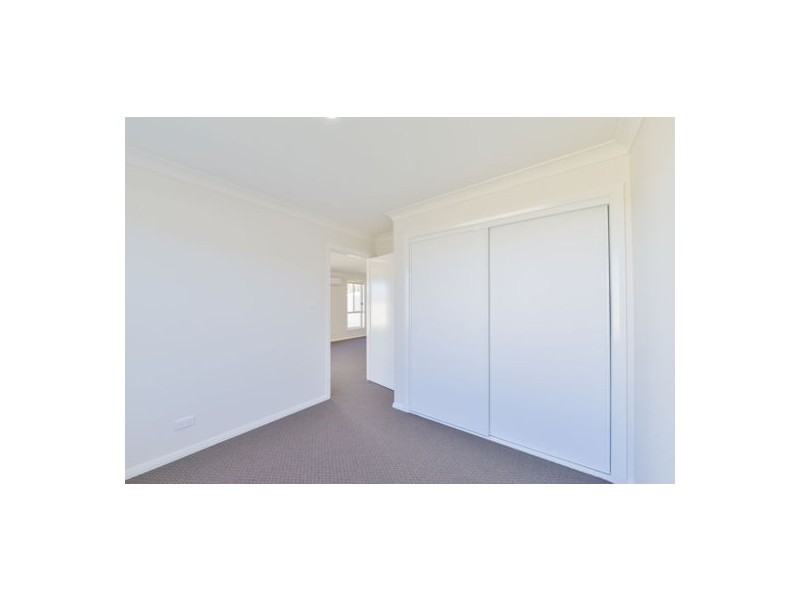 2B Reginald Drive, Tamworth NSW 2340