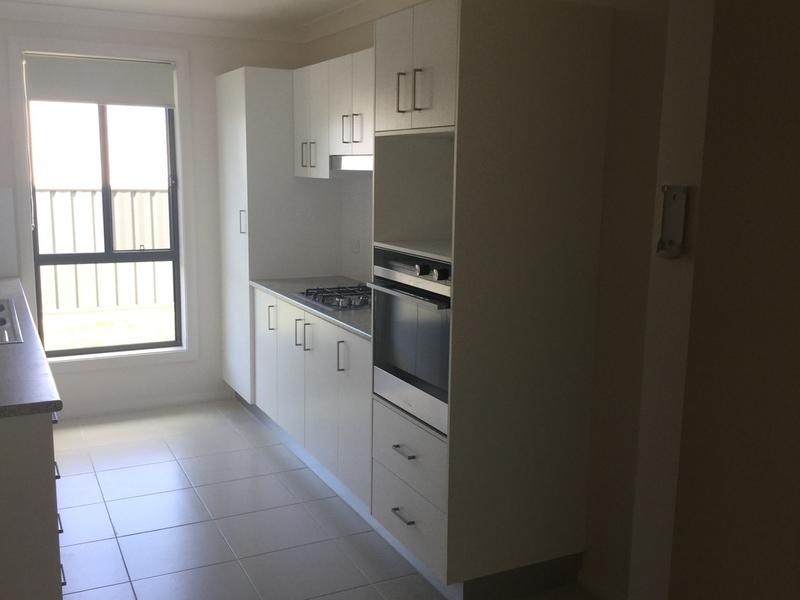 79A Denman Avenue, Kootingal NSW 2352