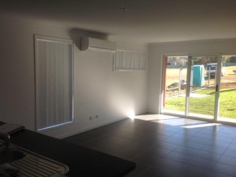 2/6 Banksia Street, Tamworth NSW 2340