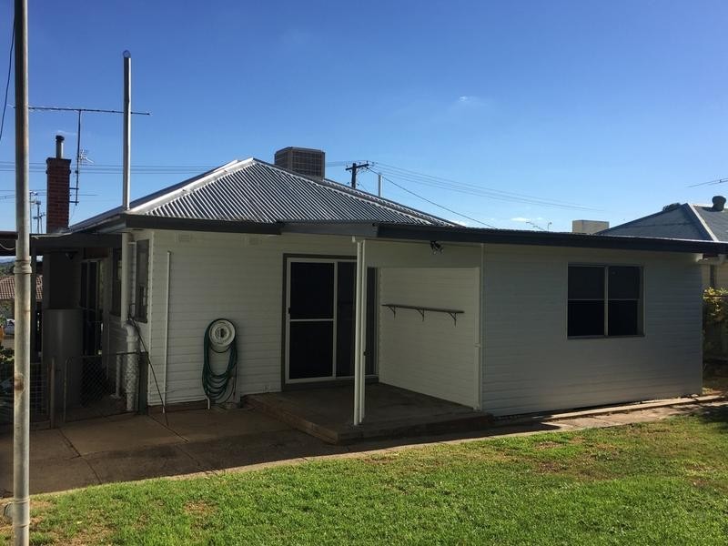 4 Patterson Street, Tamworth NSW 2340