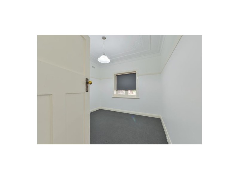 36 White Street, Tamworth NSW 2340