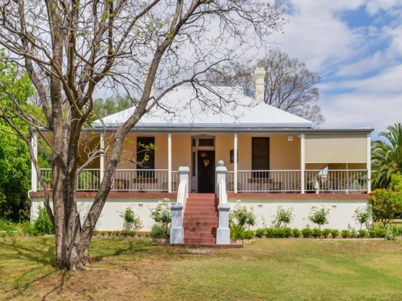 33 Nowland Avenue, Quirindi NSW 2343