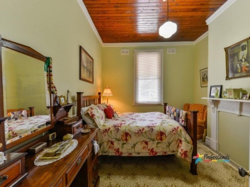 33 Nowland Avenue, Quirindi NSW 2343