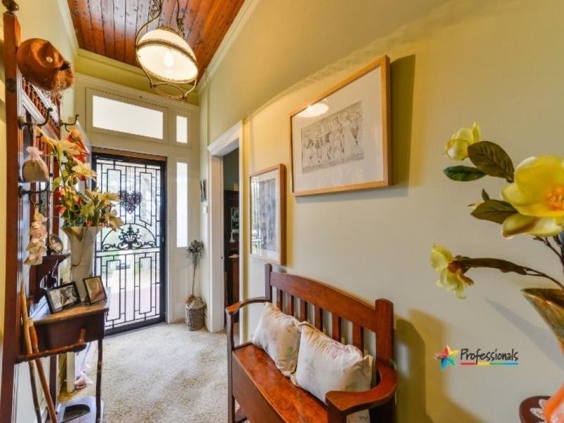 33 Nowland Avenue, Quirindi NSW 2343