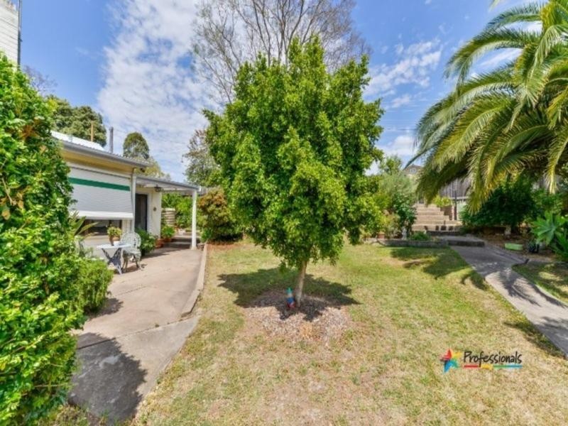 33 Nowland Avenue, Quirindi NSW 2343