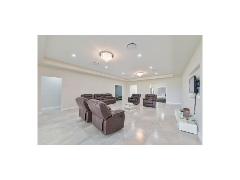 3 Jarrah Road, Tamworth NSW 2340