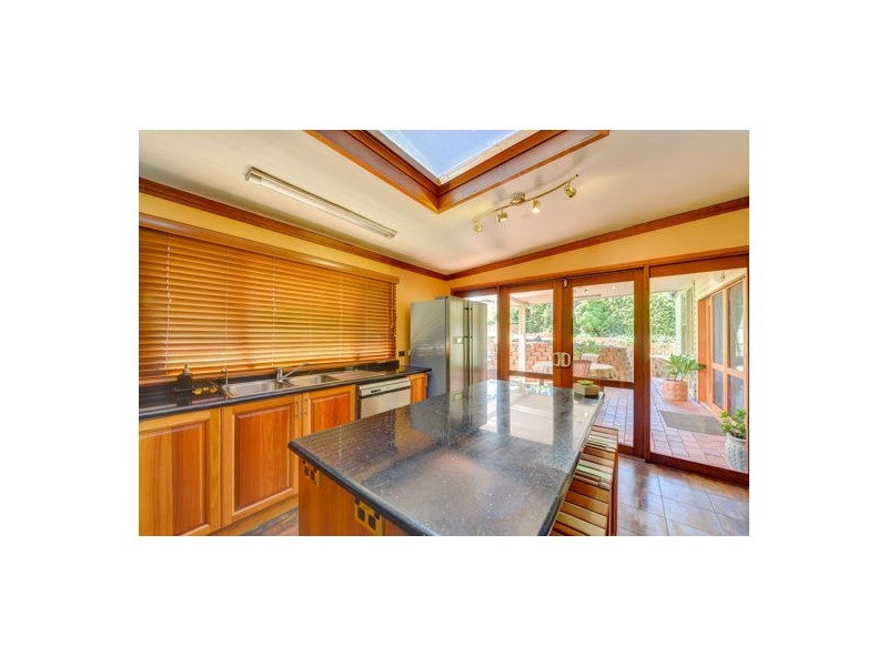 10 Golf Street, Tamworth NSW 2340