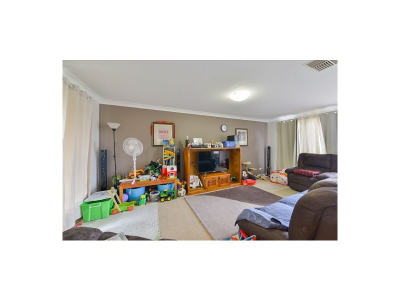 102 Glengarvin Drive, Tamworth NSW 2340