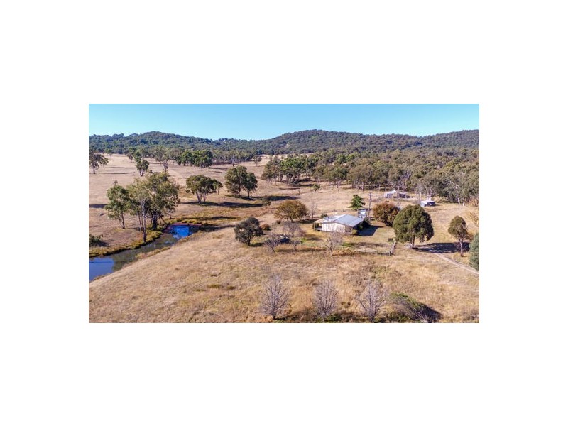 38 Green Valley Road, Tamworth NSW 2340