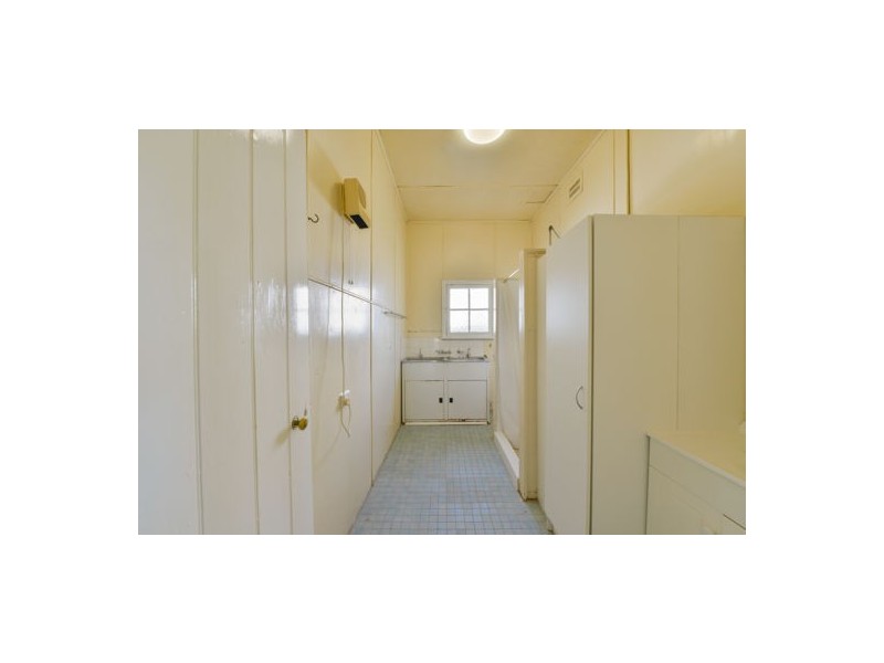 73 Mathews Street, Tamworth NSW 2340