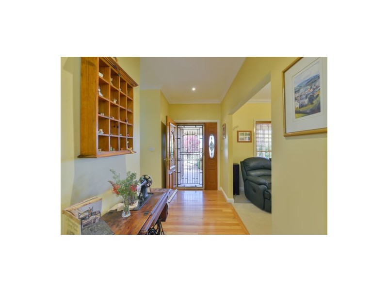 12 Daintree Circuit, Tamworth NSW 2340