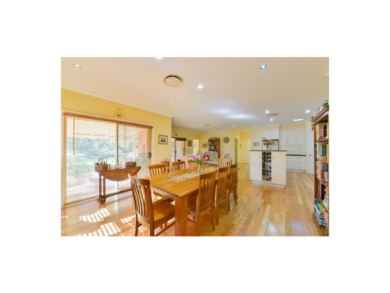 12 Daintree Circuit, Tamworth NSW 2340