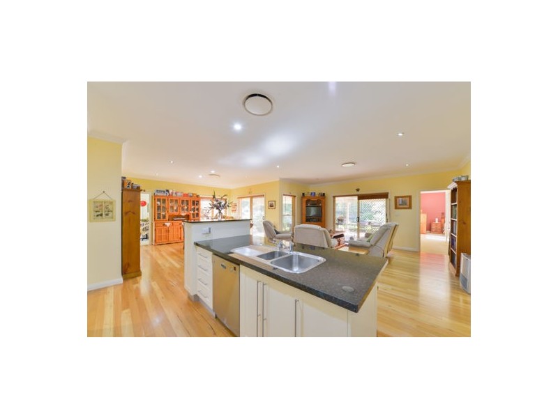 12 Daintree Circuit, Tamworth NSW 2340