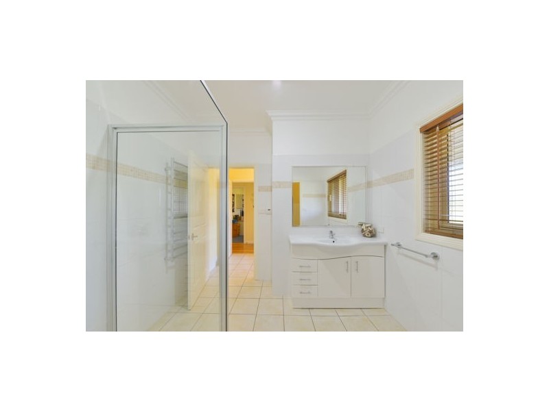 12 Daintree Circuit, Tamworth NSW 2340