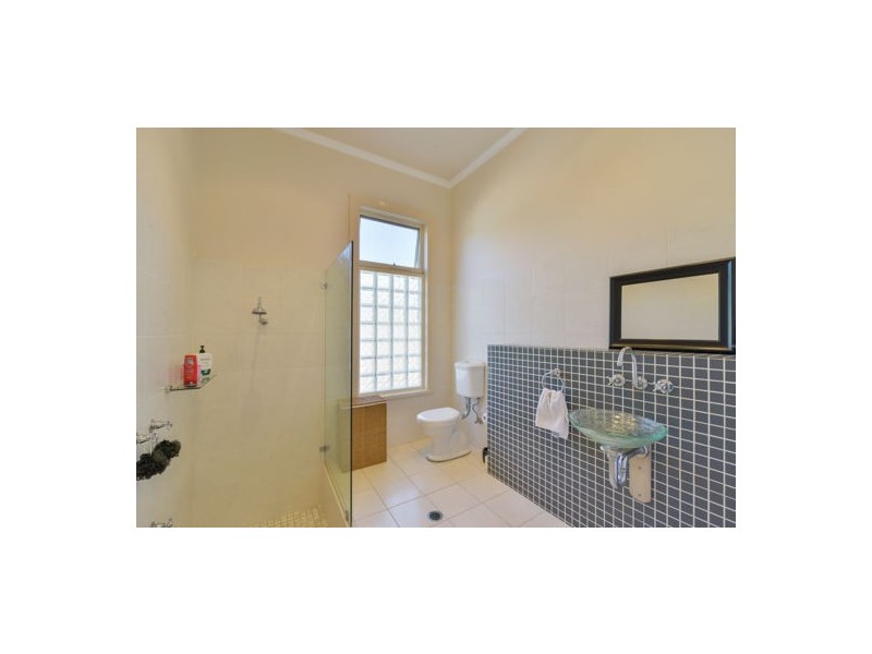 4 Martin Street, Tamworth NSW 2340