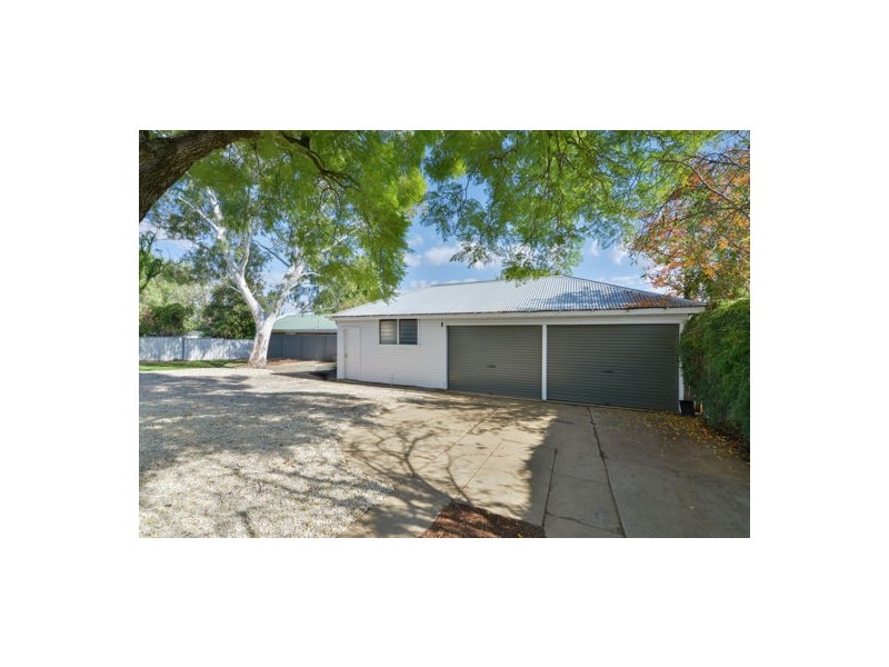 4 Martin Street, Tamworth NSW 2340