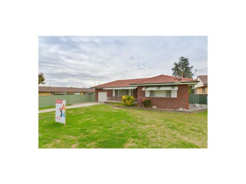 5 Murrawai Street, Tamworth NSW 2340