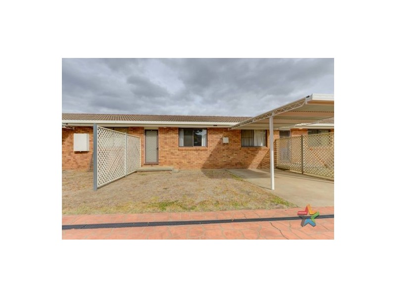 2/6 Barton Lane, Tamworth NSW 2340