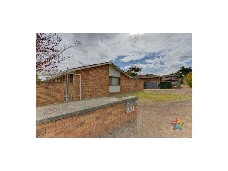 2/6 Barton Lane, Tamworth NSW 2340