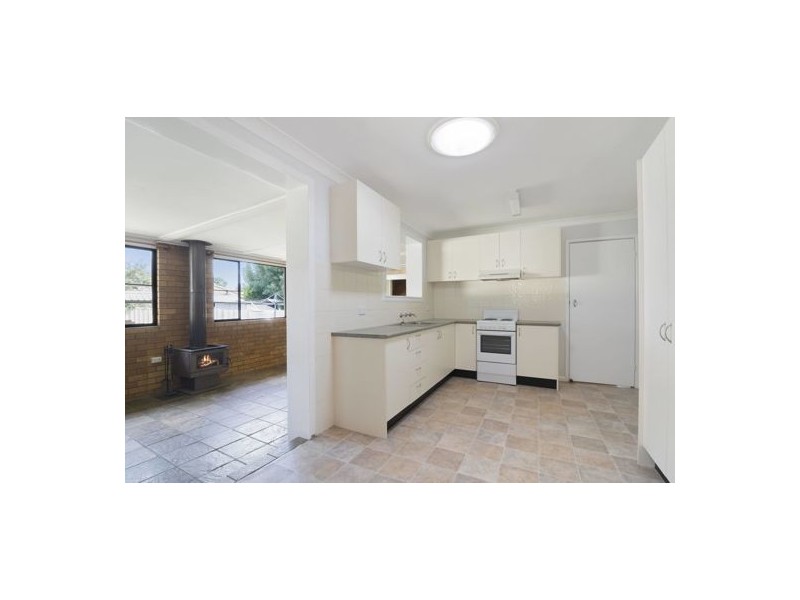 6 Fisher Road, Tamworth NSW 2340