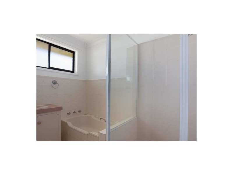 6 Fisher Road, Tamworth NSW 2340