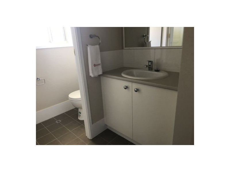 1/21 Illoura Street, Tamworth NSW 2340