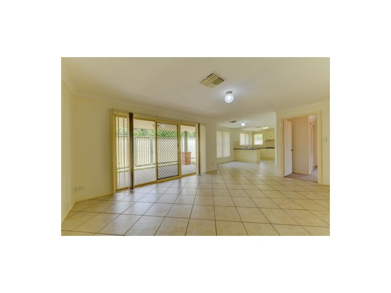 2/45 Peregrine Avenue, Tamworth NSW 2340