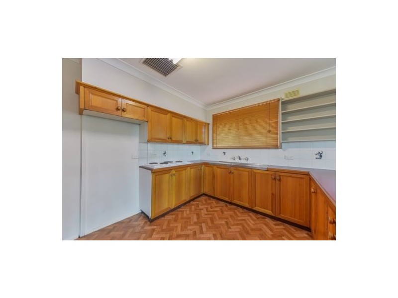 2 Dekalb Street, Tamworth NSW 2340