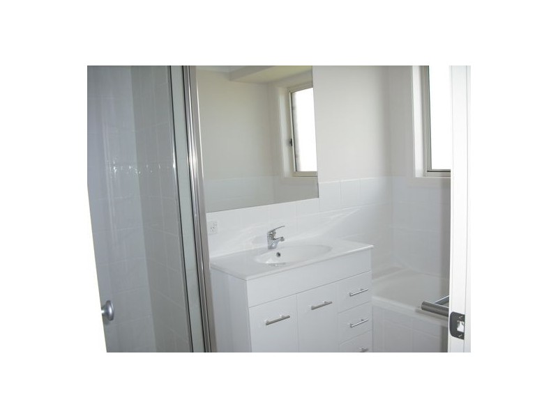 8 Orley Drive, Tamworth NSW 2340