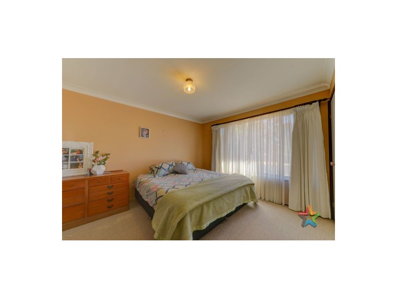 36 Boronia Drive, Tamworth NSW 2340