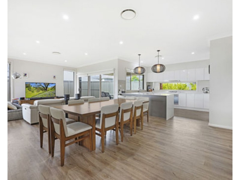 10 Ibis Street, Tamworth NSW 2340