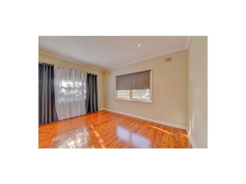 197 Carthage Street, Tamworth NSW 2340