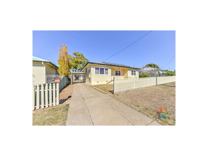 11 Bell St, Tamworth NSW 2340