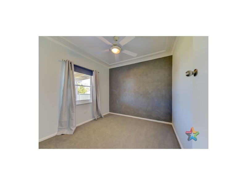 11 Bell St, Tamworth NSW 2340