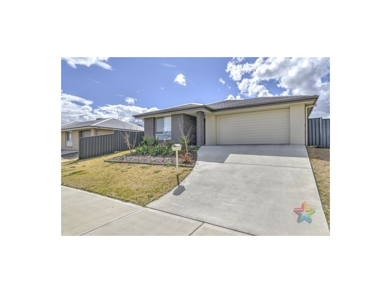 5 Barber Street, Tamworth NSW 2340