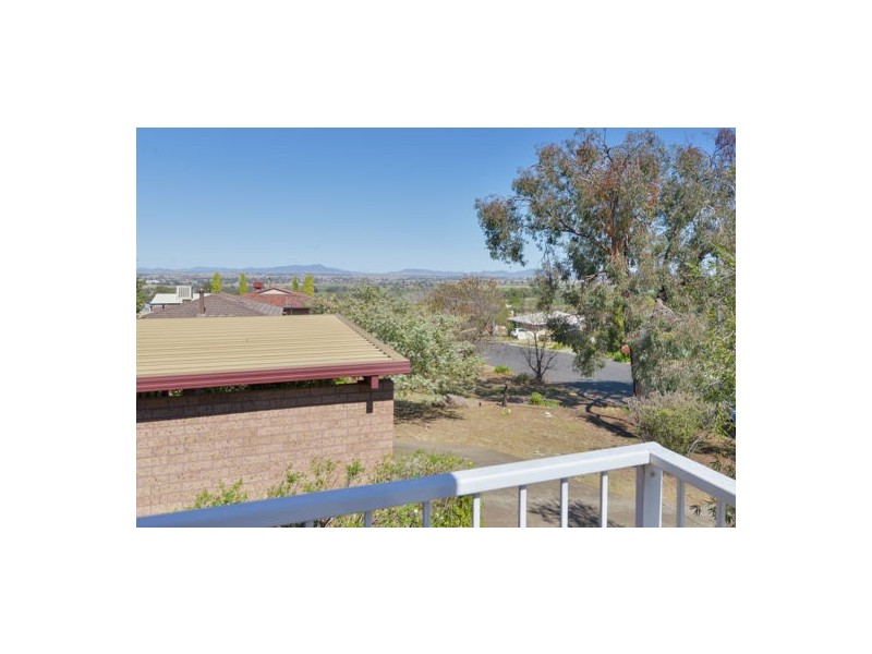 41 Yarmouth Parade, Tamworth NSW 2340