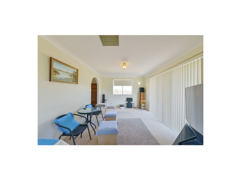 41 Yarmouth Parade, Tamworth NSW 2340