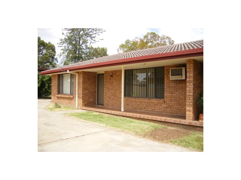 2/101 Petra Avenue, Tamworth NSW 2340