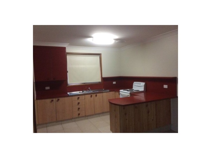 2/101 Petra Avenue, Tamworth NSW 2340