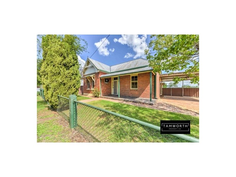 105 Johnston Street, Tamworth NSW 2340