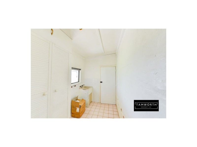 105 Johnston Street, Tamworth NSW 2340