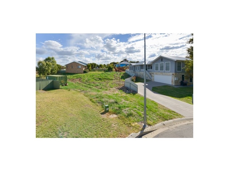 14 Emerald Avenue, Tamworth NSW 2340