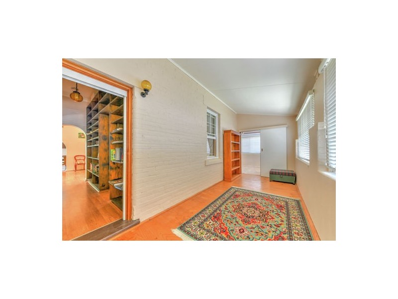 92 Rawson Avenue, Tamworth NSW 2340
