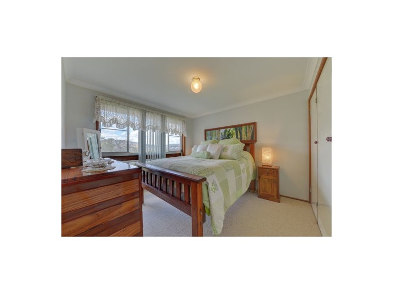 37 Harrier Parade, Tamworth NSW 2340