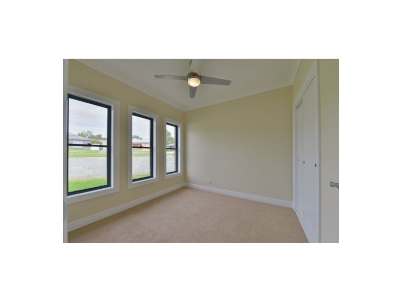 1/10 Penlee Road, Tamworth NSW 2340
