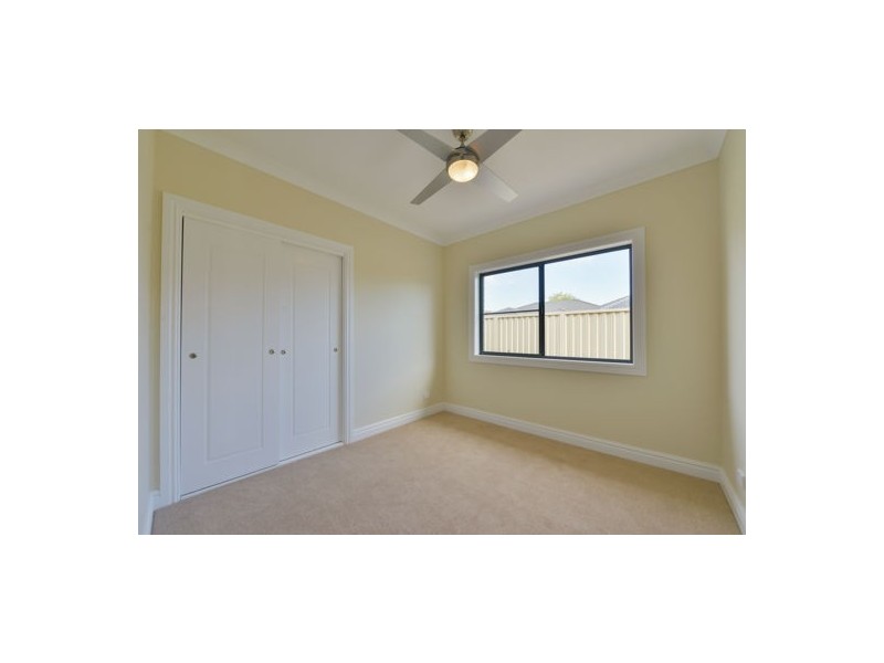 1/10 Penlee Road, Tamworth NSW 2340