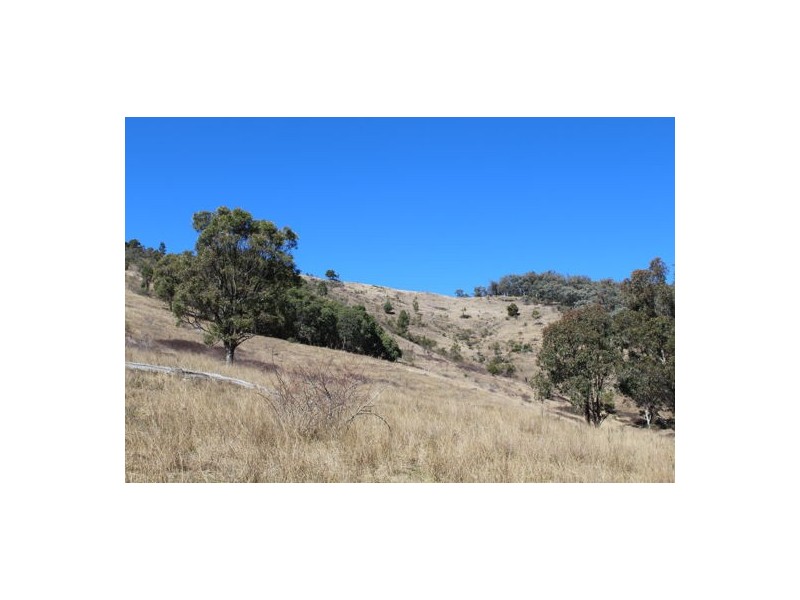 ‘Mandalay’ 2452 Limbri-Weabonga Road, Weabonga NSW 2340