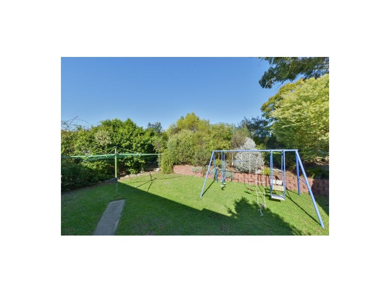 8 Amaroo Road, Tamworth NSW 2340