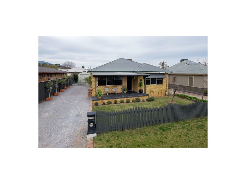 25 Bligh Street, Tamworth NSW 2340