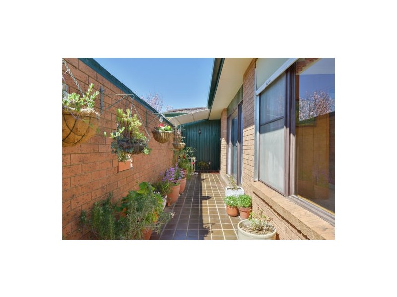 9 Harrier Parade, Tamworth NSW 2340